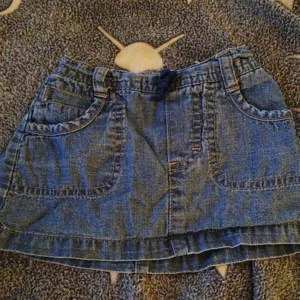18 Months Oshkosh Girls Skirt